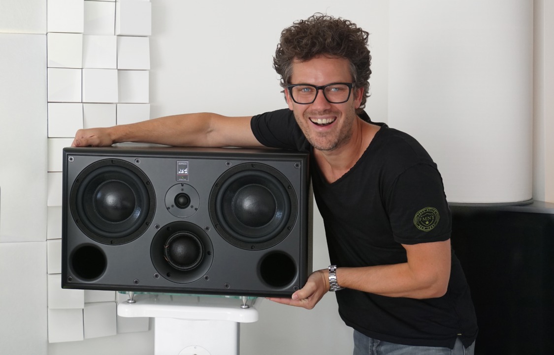 3FM DJ Paul Rabbering kiest voor SCM45A Pro