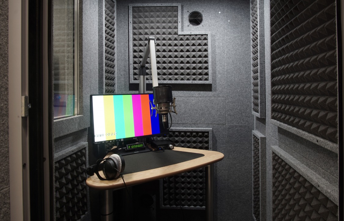 Audionabewerking studio voor video productiebedrijf